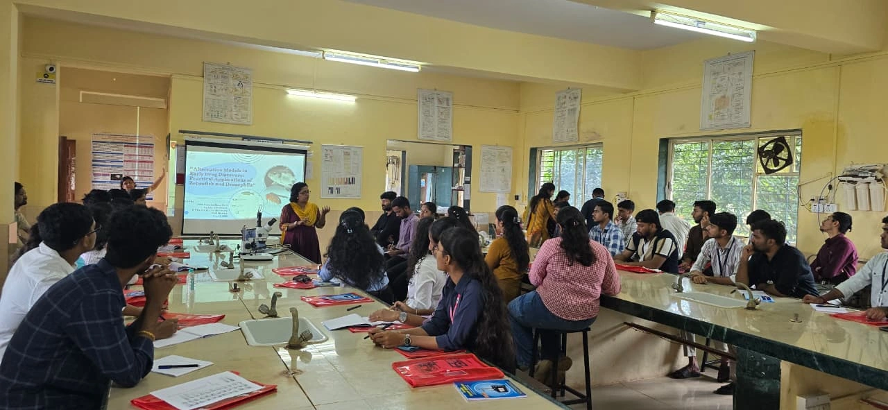 Indira Institute of Pharmacy, Sadavali, Devrukh