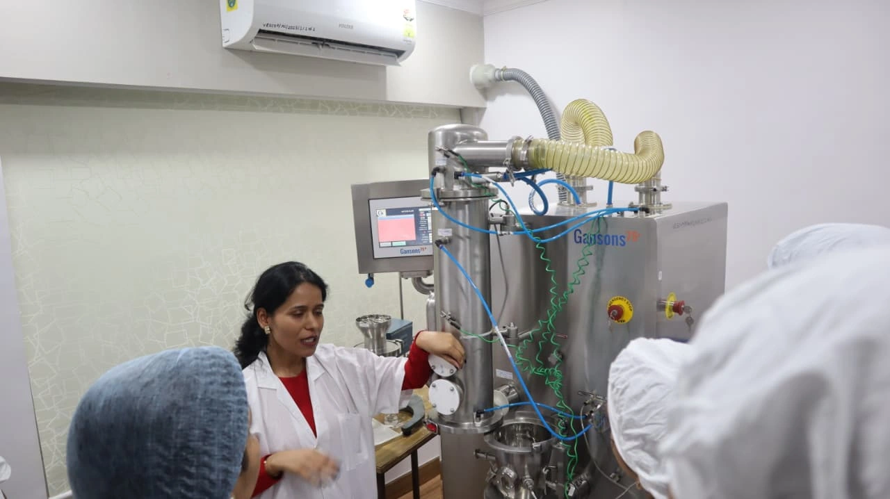 Vivekanand Education Society’s College of Pharmacy (VESCOP) , Mumbai